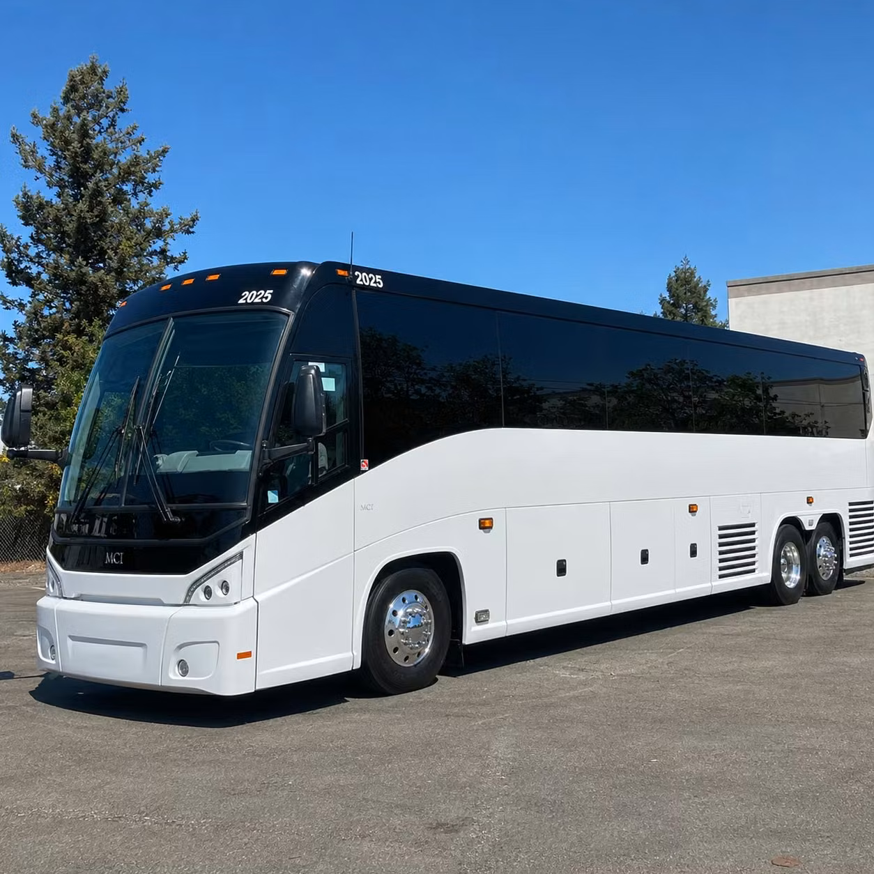 airport transfers and deployment support for ormond beach military groups